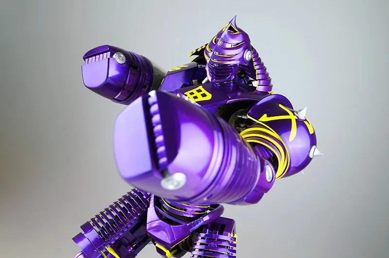 Exclusive Version of 3A - Real Steel - Noisy Boy Action Figure
