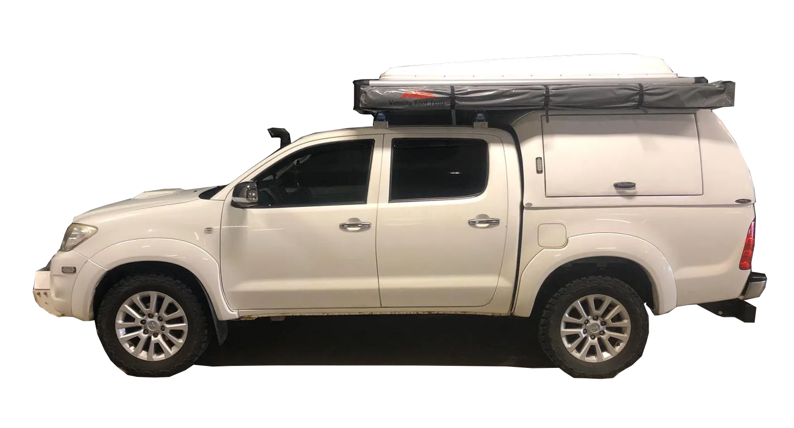 Extended Ventura Deluxe 1.4 Roof Top Tent   270 Awning (IN STOCK)